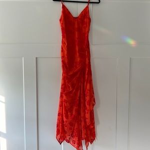 Small NWOT NBD Evangeline gown